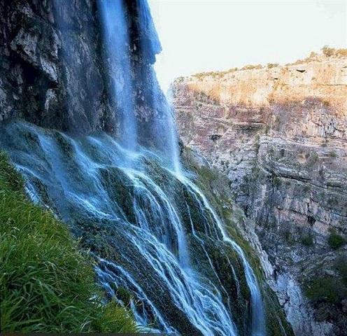 آبشار کمردوغ، جلوه ای زیبا از طبیعت دلبرانه کهگیلویه