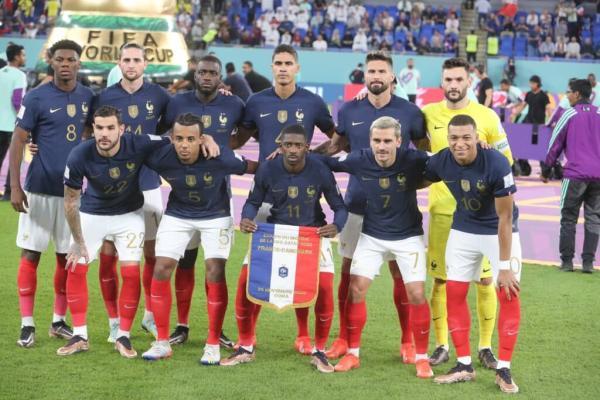 ستاره فینالیست جام جهانی از هم تیمی ها جدا شد ، ویروس عجیبی که رویای بازیکنان فرانسه را نابود کرد
