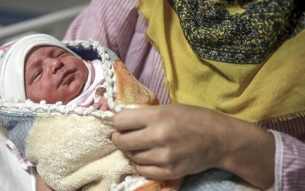 کاهش 3.3درصدی رشد جمعیت ایران در 4 دهه اخیر، 2 دلیل کاهش فرزندآوری ایرانی ها